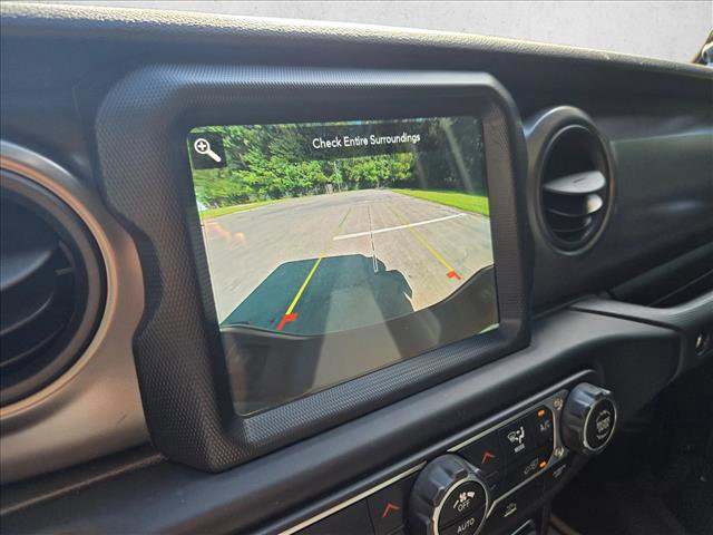 Used 2023 Jeep Gladiator Sport image 22
