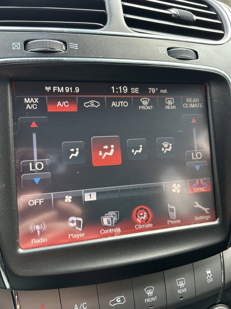 Used 2018 Dodge Journey Crossroad AWD/4WD image 8