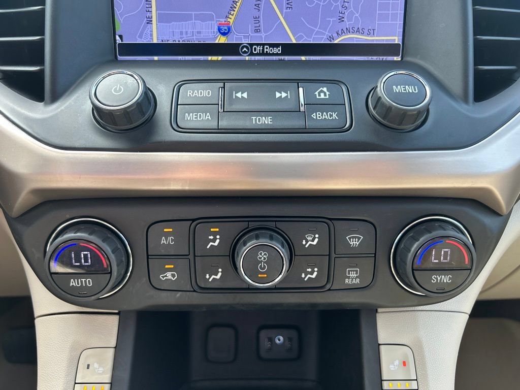 Used 2018 GMC Acadia Denali AWD/4WD image 32