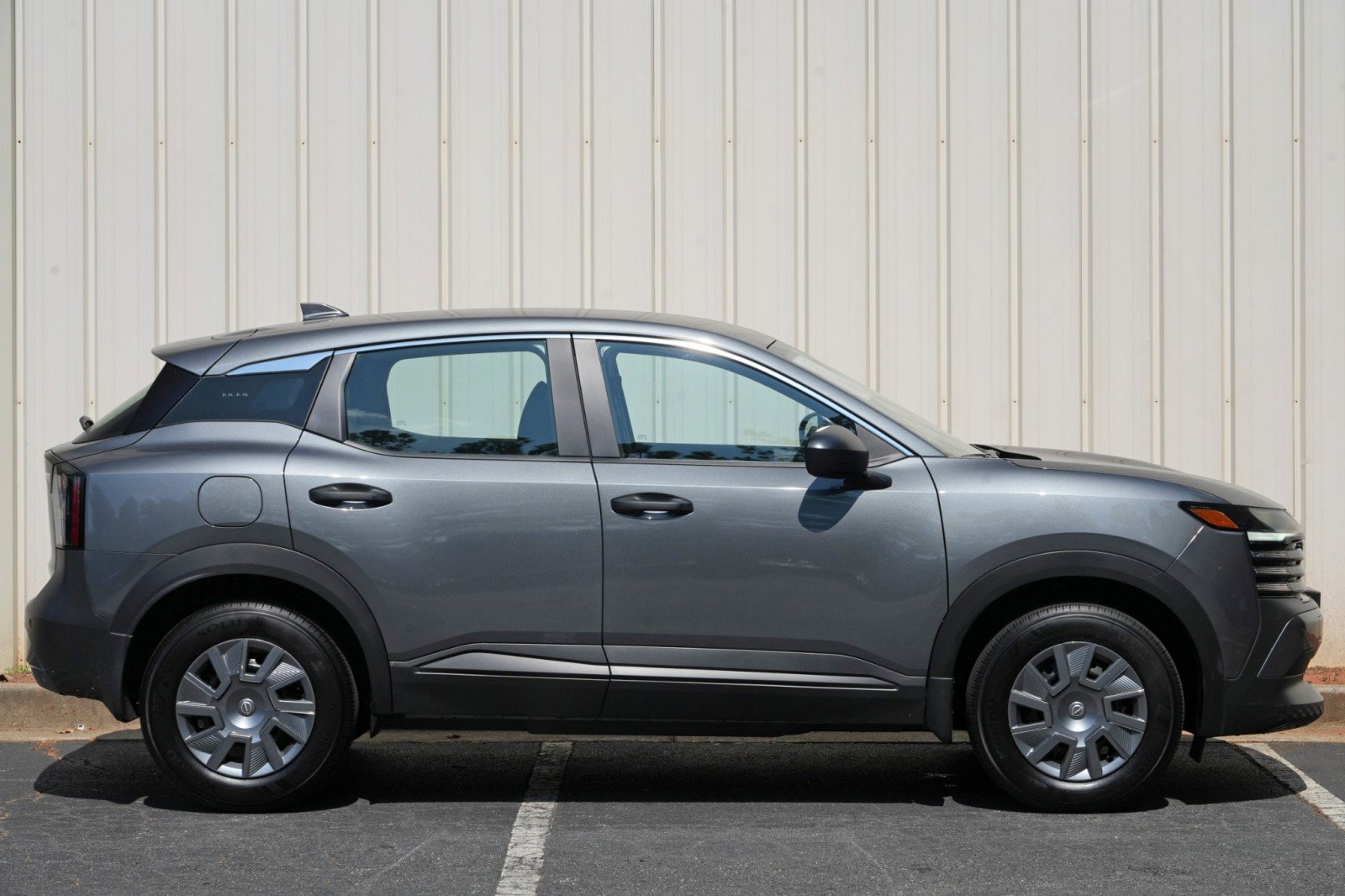 Used 2025 Nissan Kicks S FWD image 43