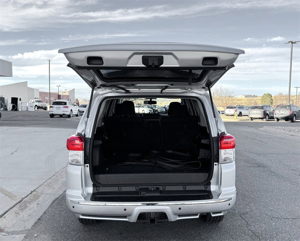 Used 2013 Toyota 4Runner SR5 w/ Convenience Pkg image 7