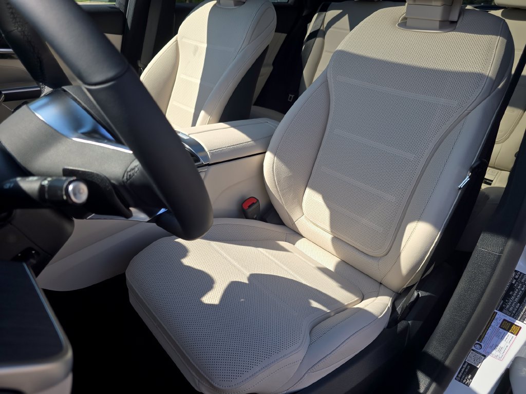 New 2027 Mercedes-Benz GLC 300 4MATIC image 25