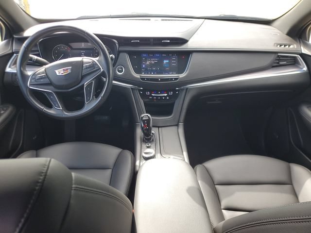 Used 2020 Cadillac XT5 Luxury FWD image 12