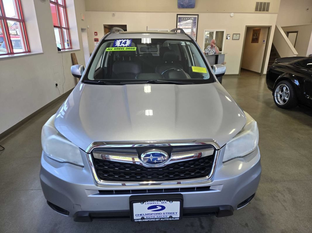 Used 2014 Subaru Forester 2.5i Limited AWD/4WD image 2
