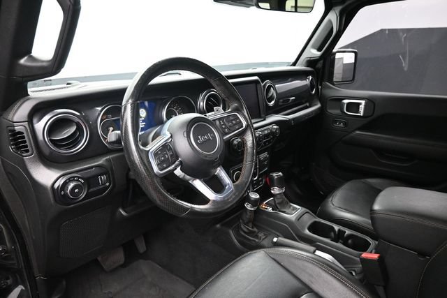 Used 2023 Jeep Wrangler Unlimited Rubicon 392 w/ Xtreme Recon 35" Tire Package AWD/4WD image 16