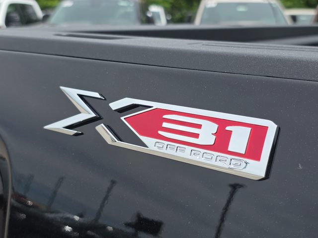 New 2026 GMC Sierra 3500 SLT w/ SLT Premium Package AWD/4WD image 20