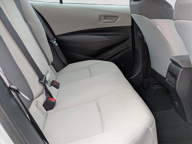 Used 2022 Toyota Corolla LE FWD image 18