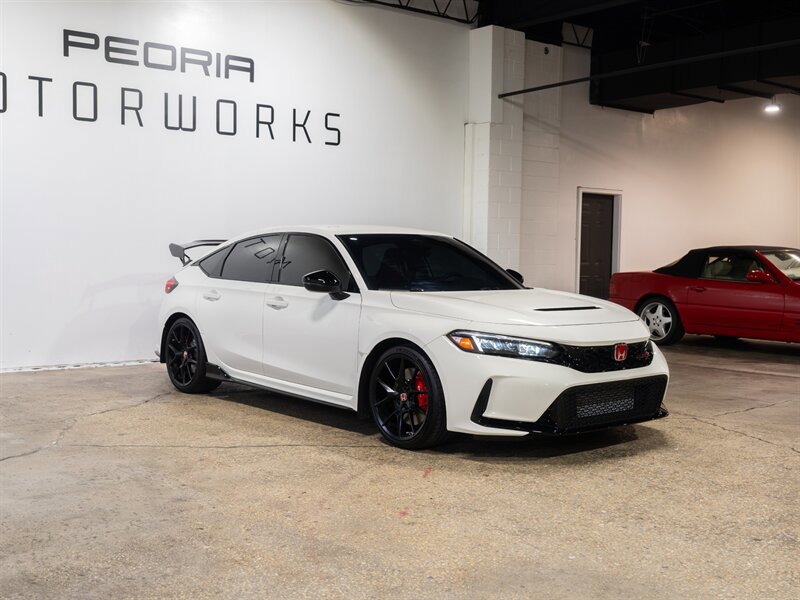 Used 2023 Honda Civic Type R image 4