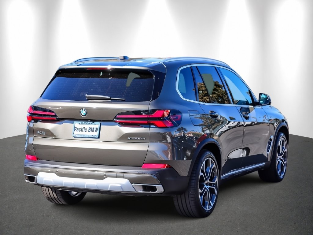 Used 2026 BMW X5 xDrive40i w/ Premium Package AWD/4WD image 6