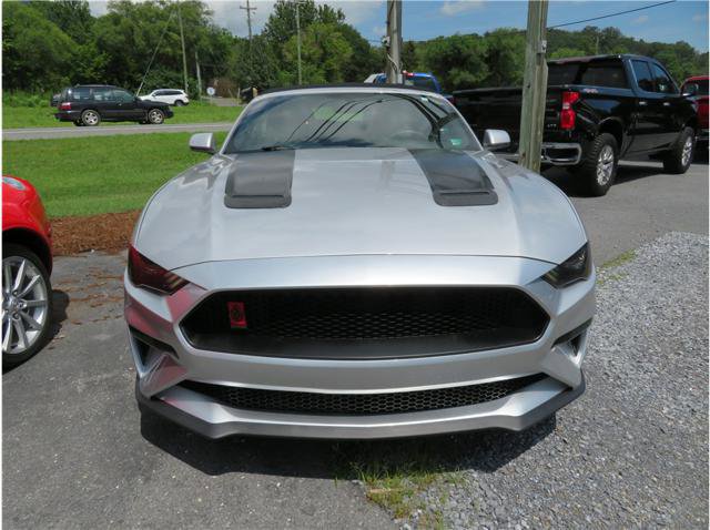 Used 2018 Ford Mustang Premium RWD image 30