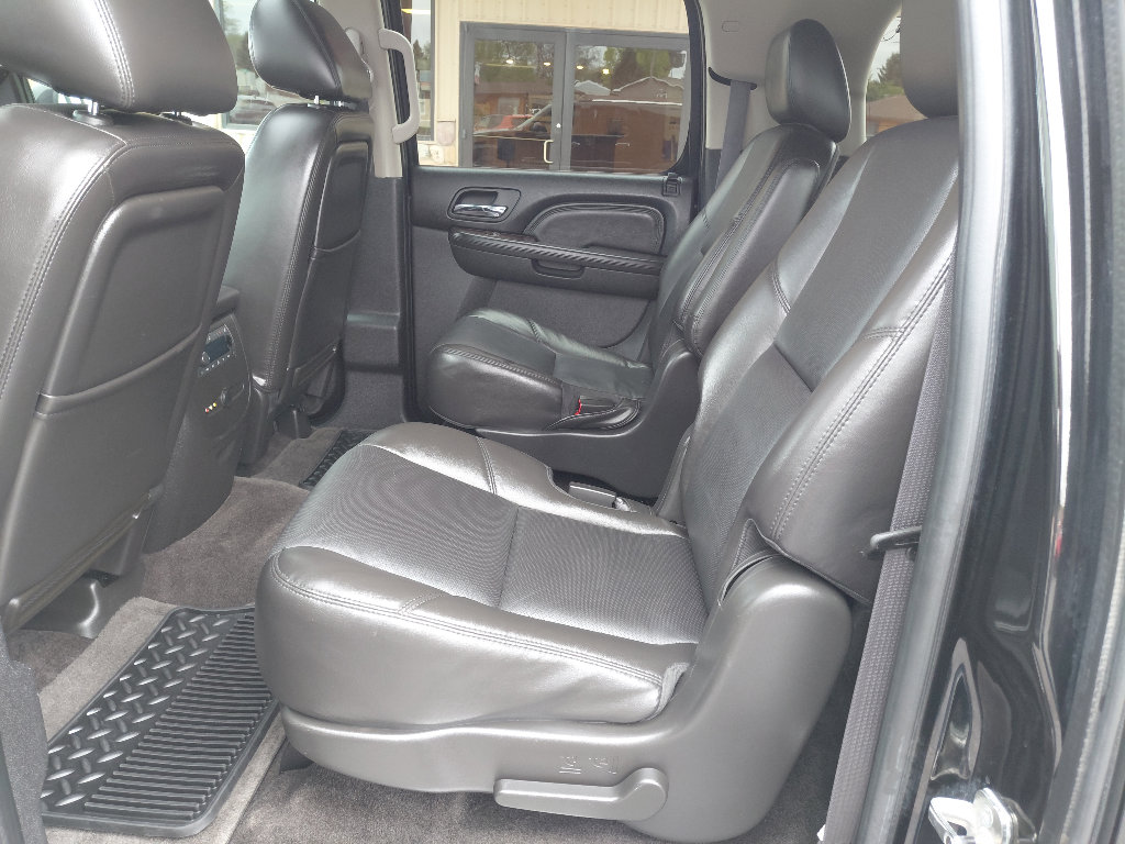 Used 2011 GMC Yukon XL Denali AWD/4WD image 12