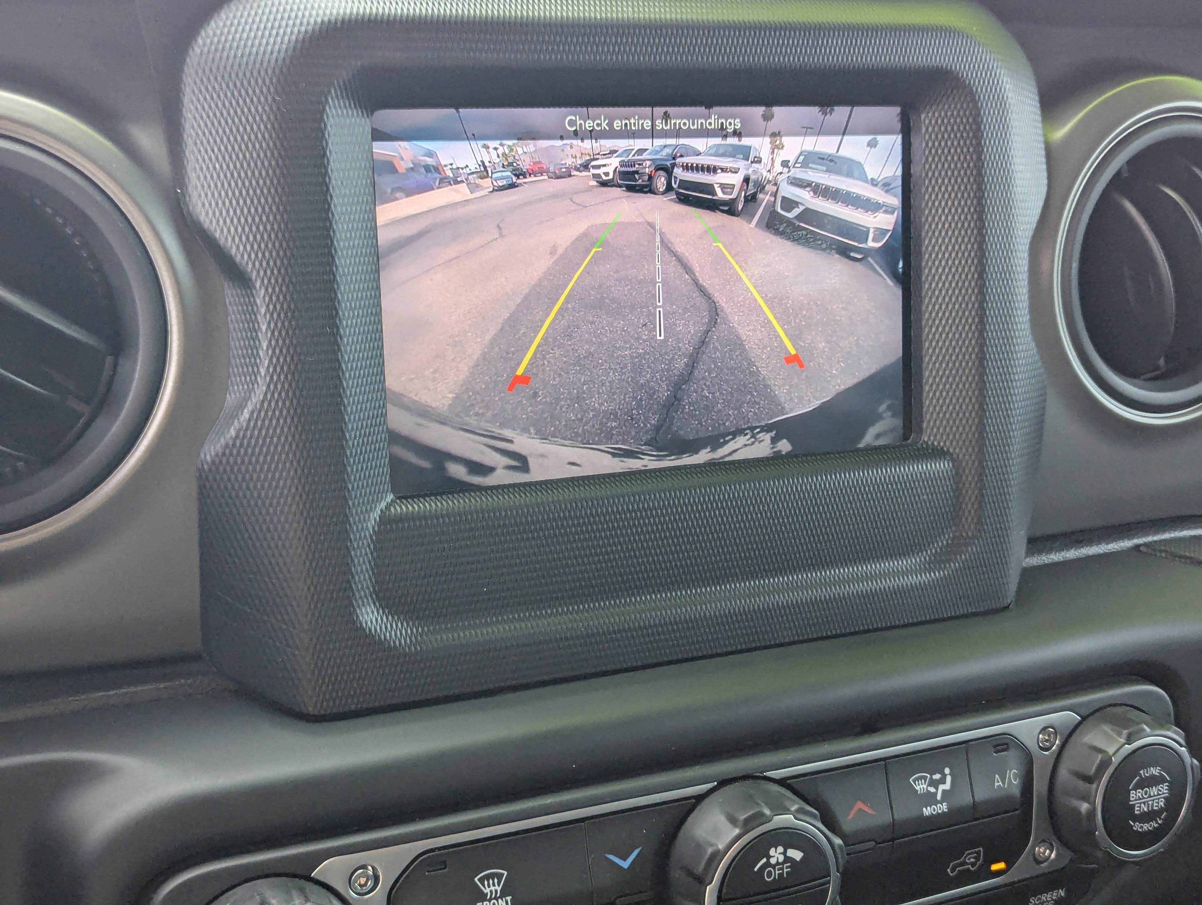 Used 2022 Jeep Wrangler Unlimited Sport image 11