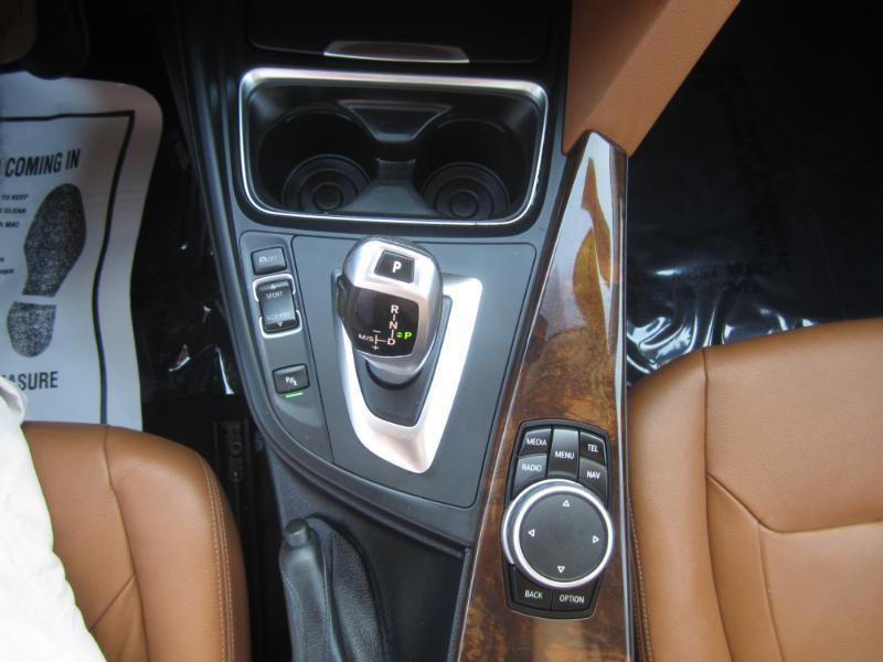 Used 2015 BMW 328i xDrive Sedan AWD/4WD image 23