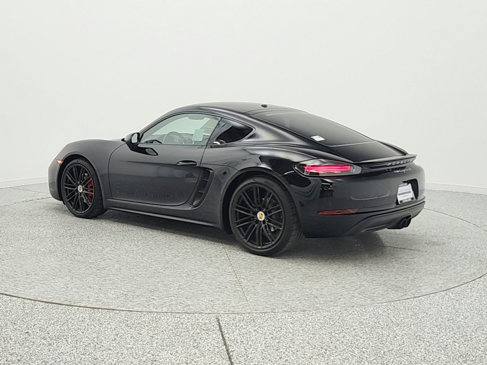 Used 2020 Porsche 718 Cayman S image 7