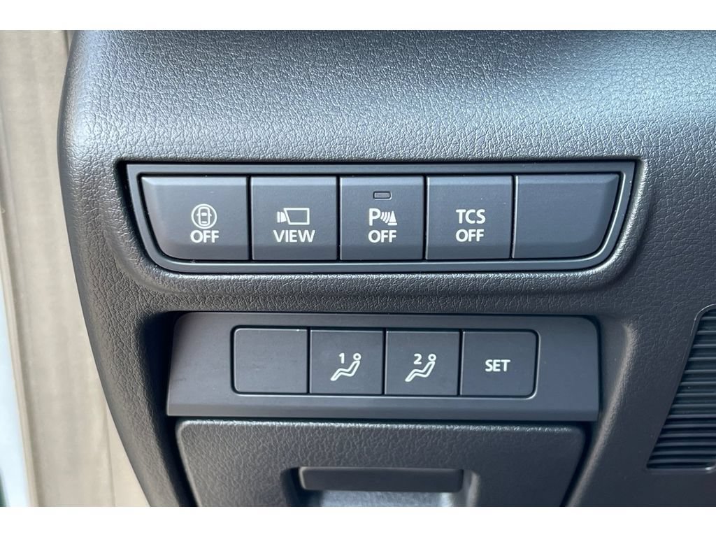 Certified 2022 MAZDA MX-30 Electric w/ Premium Plus Pkg FWD image 43