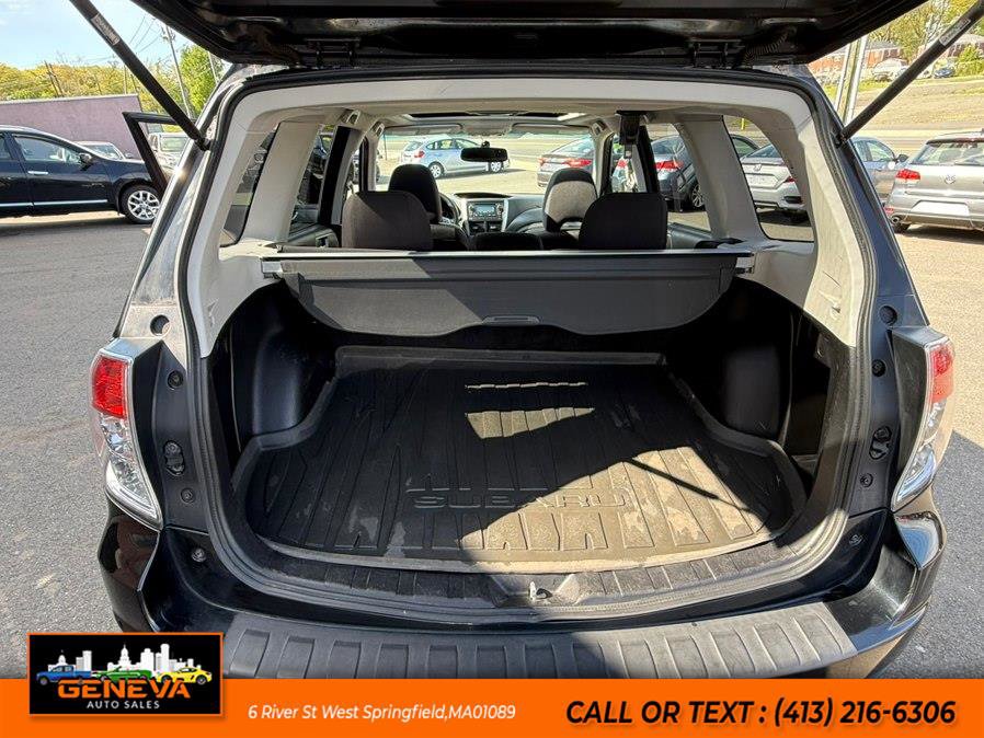 Used 2011 Subaru Forester 2.5X Premium w/ All-Weather Pkg AWD/4WD image 13
