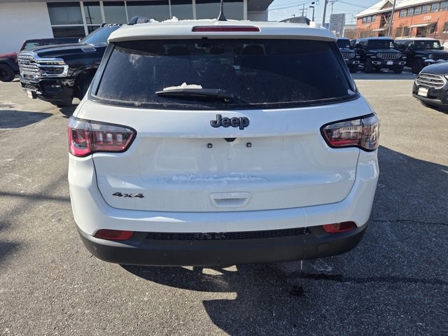 New 2026 Jeep Compass Latitude image 24