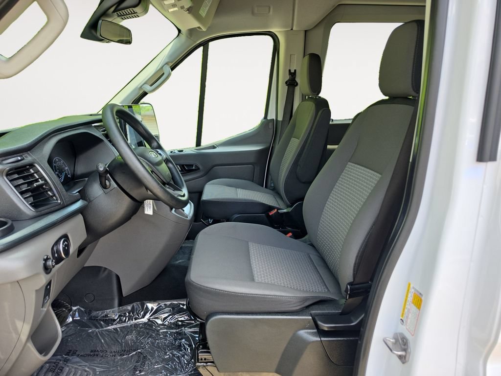 Used 2025 Ford Transit 350 XLT RWD image 9