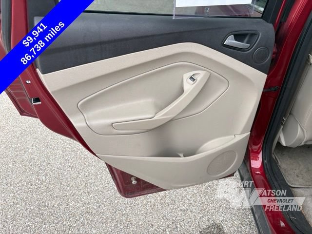 Used 2015 Ford Escape Titanium FWD image 33