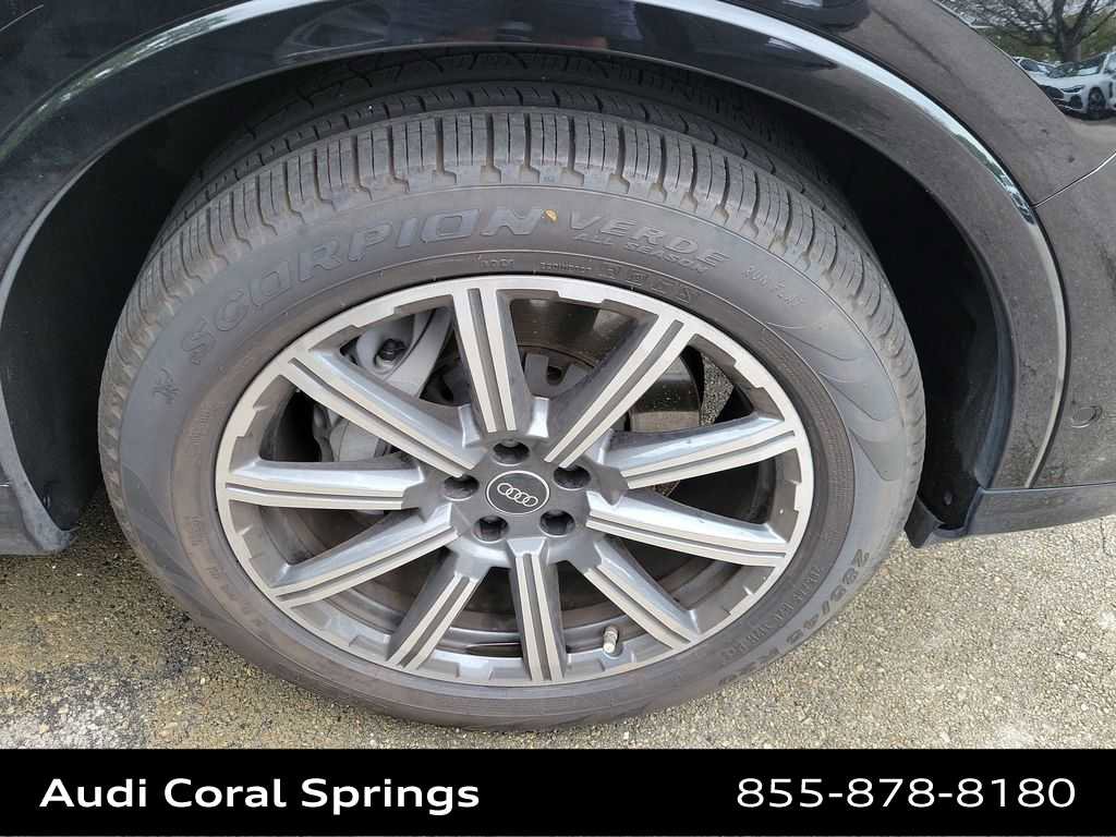 Certified 2023 Audi Q7 2.0T Premium Plus w/ Premium Plus Package AWD/4WD image 28