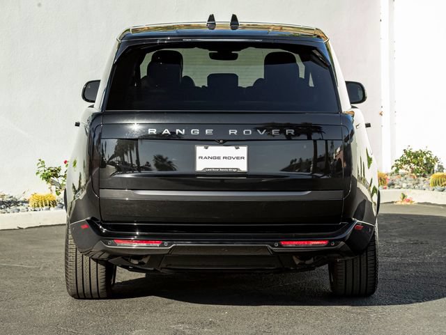 Used 2024 Land Rover Range Rover Long Wheelbase SE AWD/4WD image 8