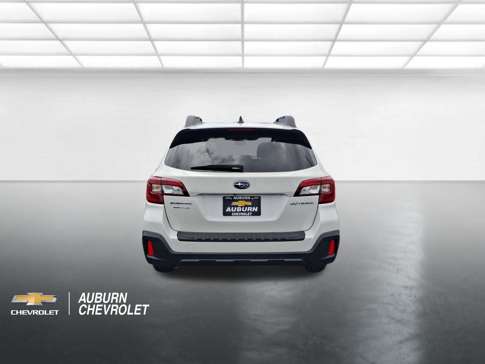 Used 2018 Subaru Outback 2.5i Premium AWD/4WD image 4