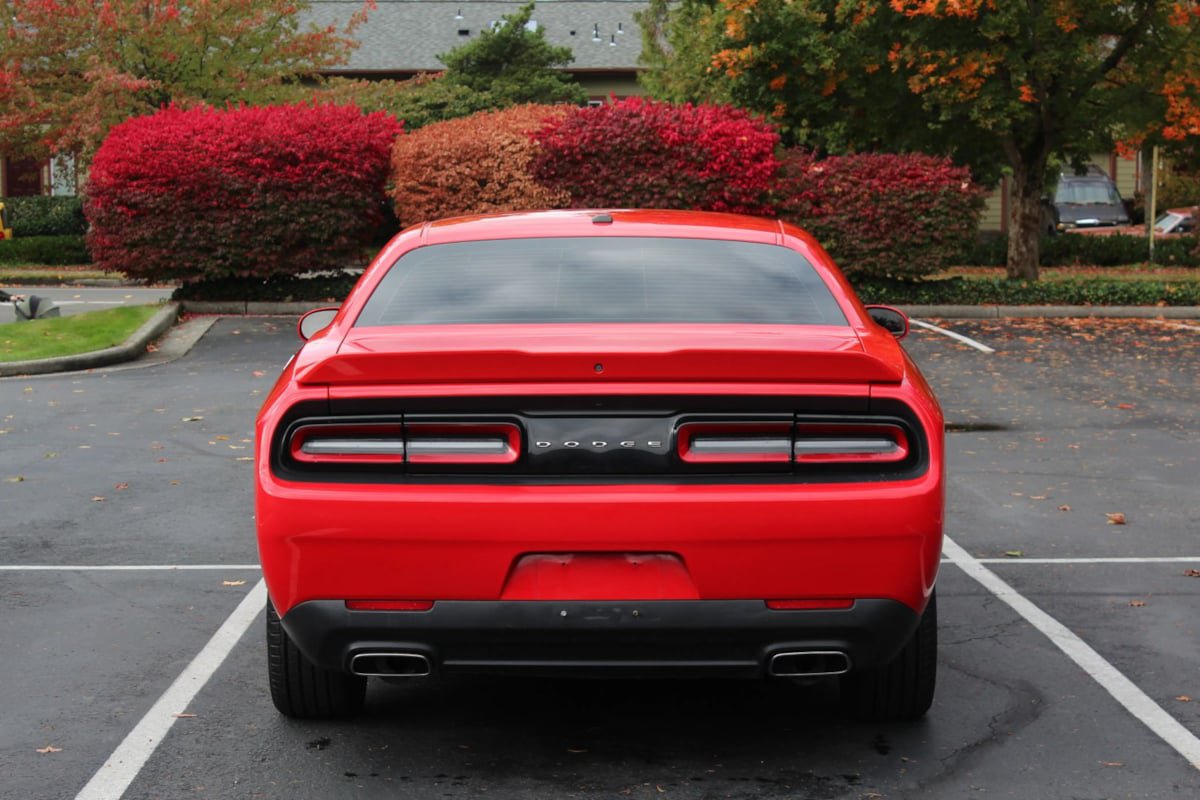 Used 2019 Dodge Challenger SXT RWD image 6