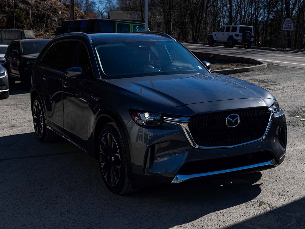 Used 2024 MAZDA CX-90 Plug-In Hybrid w/ Premium Pkg image 3