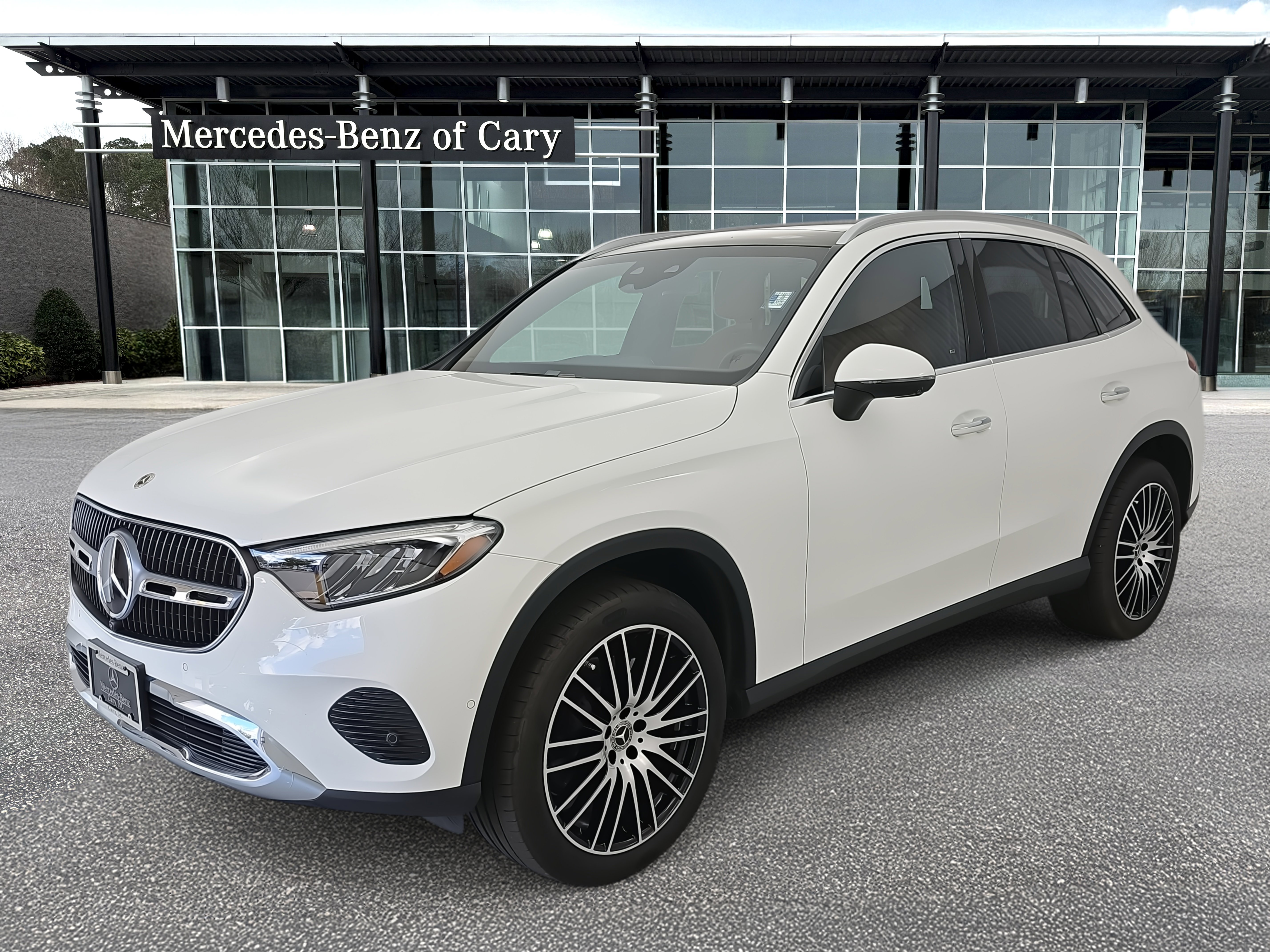 Used 2023 Mercedes-Benz GLC 300 w/ Exclusive Trim Package