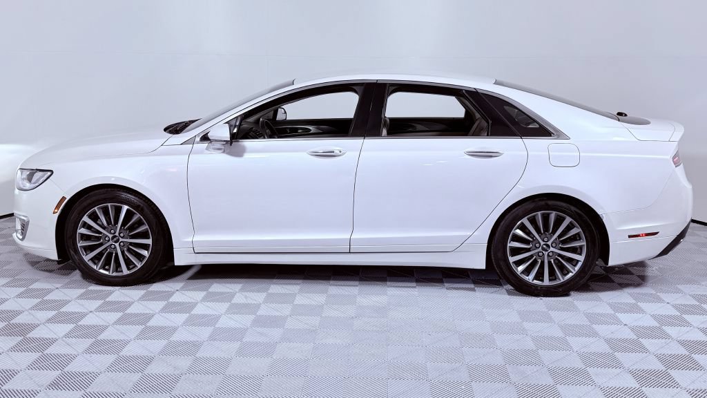 Used 2018 Lincoln MKZ Premiere AWD/4WD image 6
