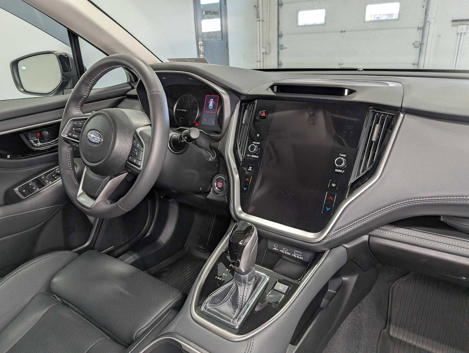 Used 2025 Subaru Outback Touring XT w/ Popular Package #2 AWD/4WD image 45
