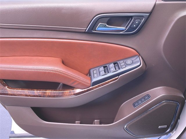 Used 2019 Chevrolet Suburban Premier image 23