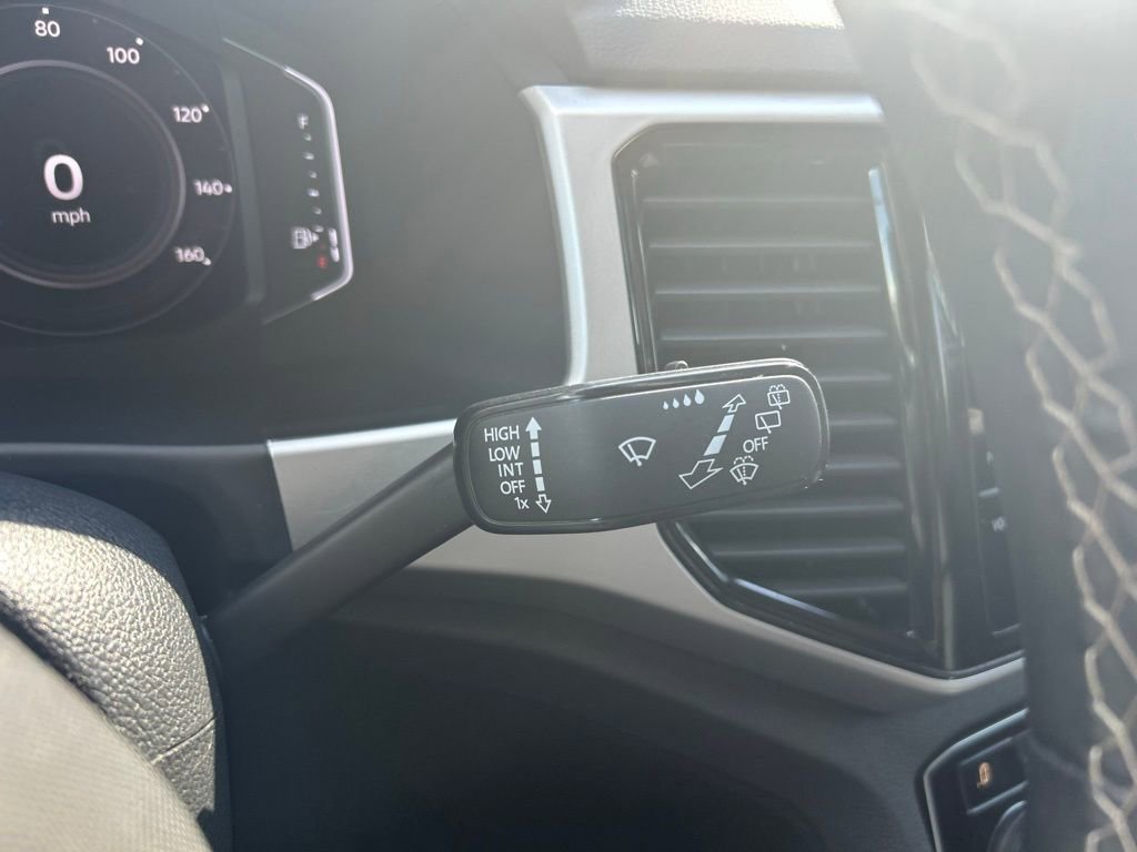 Certified 2023 Volkswagen Atlas SE image 22