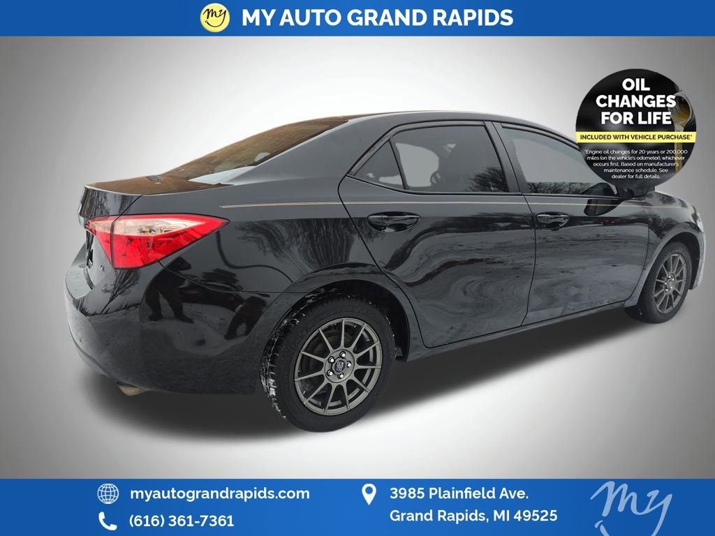 Used 2019 Toyota Corolla LE image 7