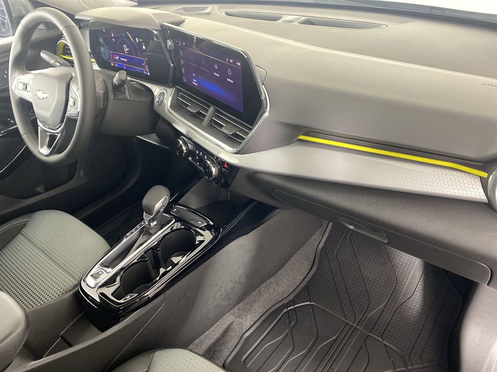 New 2026 Chevrolet Trax LT w/ Driver Confidence Package image 26