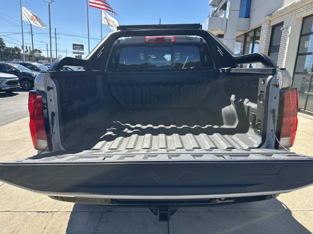Certified 2026 Chevrolet Colorado ZR2 w/ Midnight Edition AWD/4WD image 23
