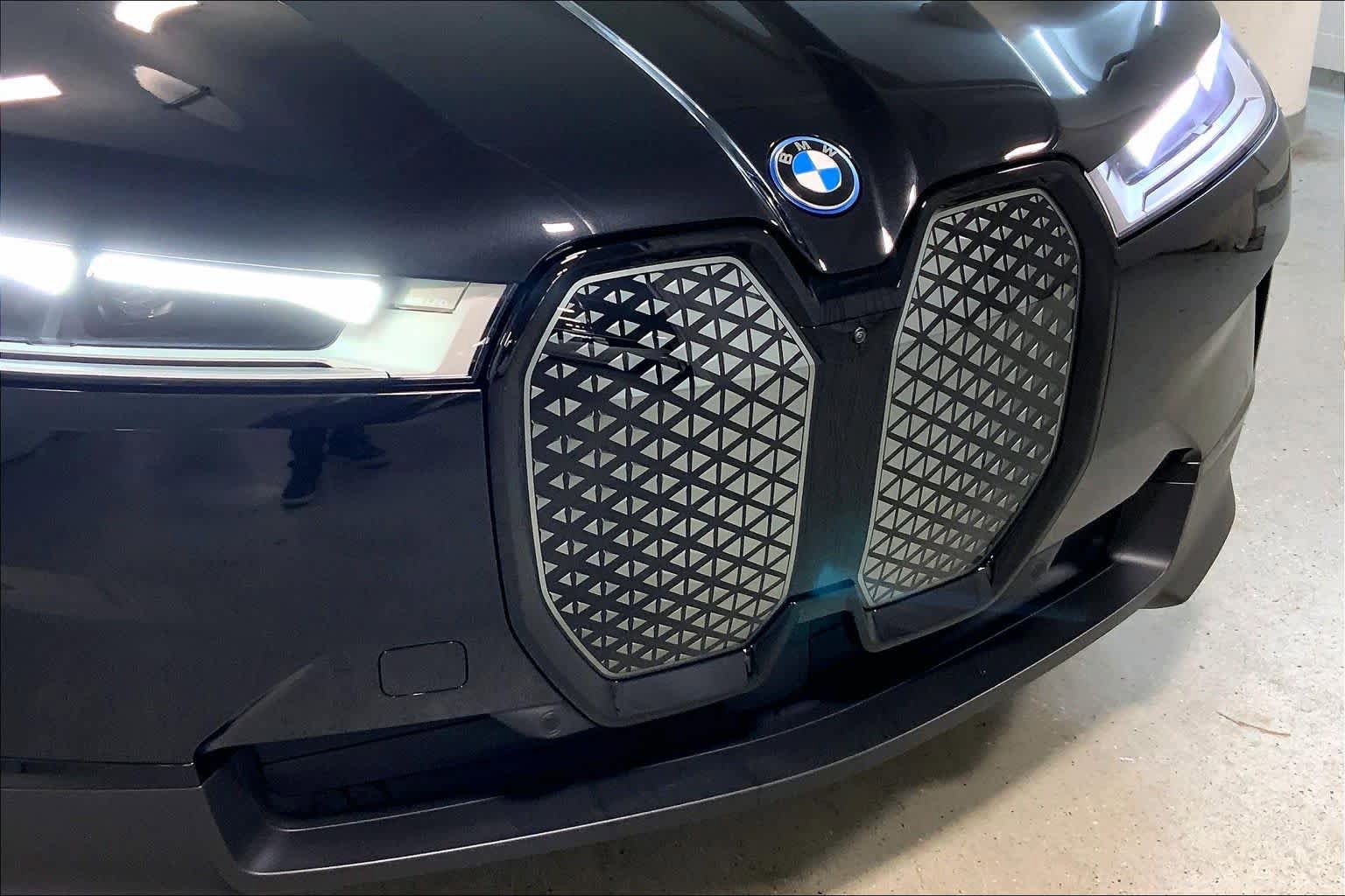 Certified 2024 BMW iX xDrive50 w/ Convenience Package image 32