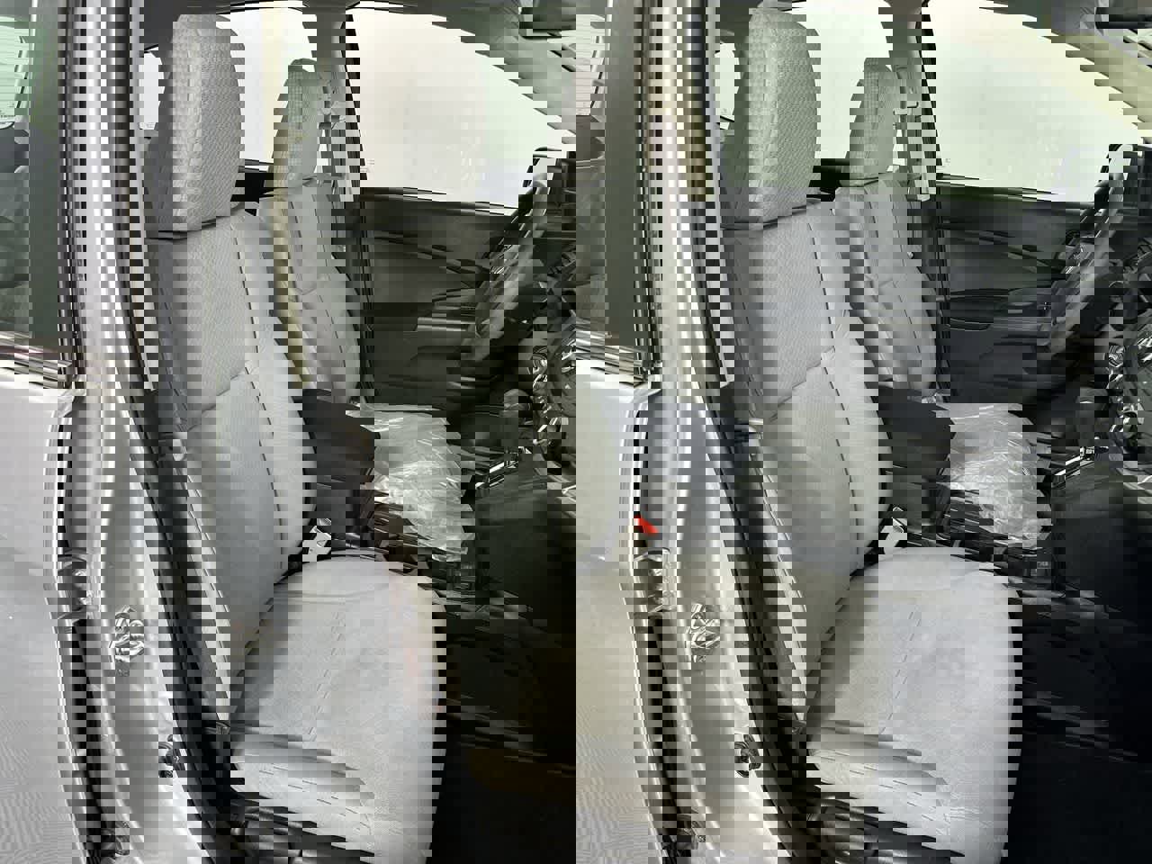 Used 2015 Honda CR-V LX image 18