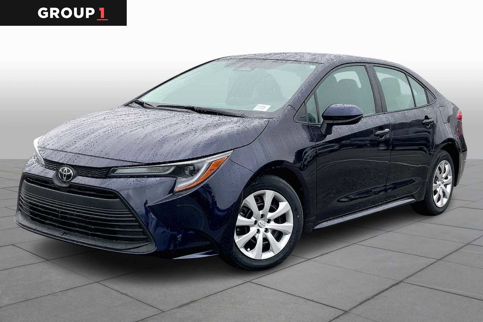 Used 2024 Toyota Corolla LE image 1