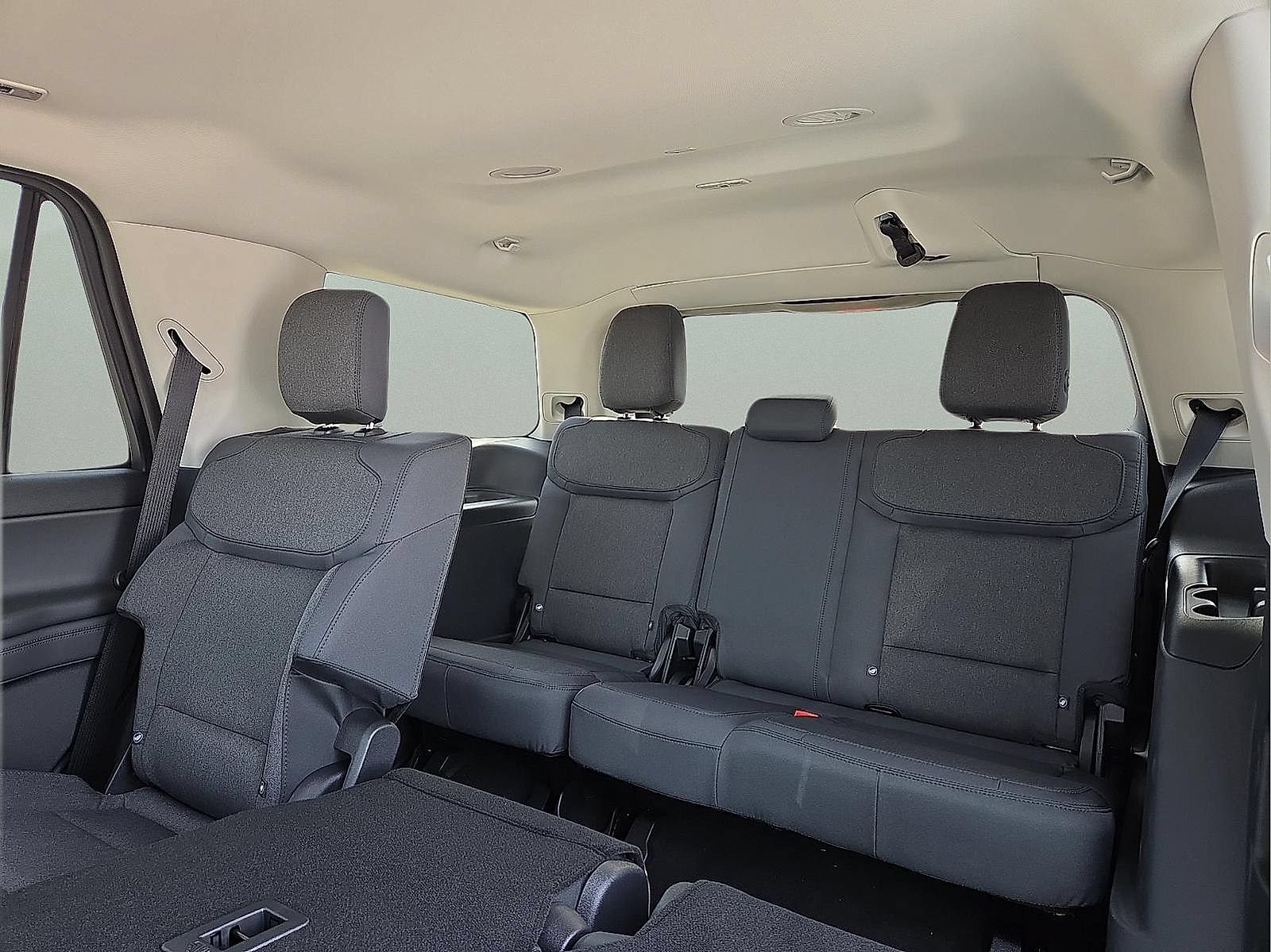 New 2026 Ford Expedition Active RWD image 10