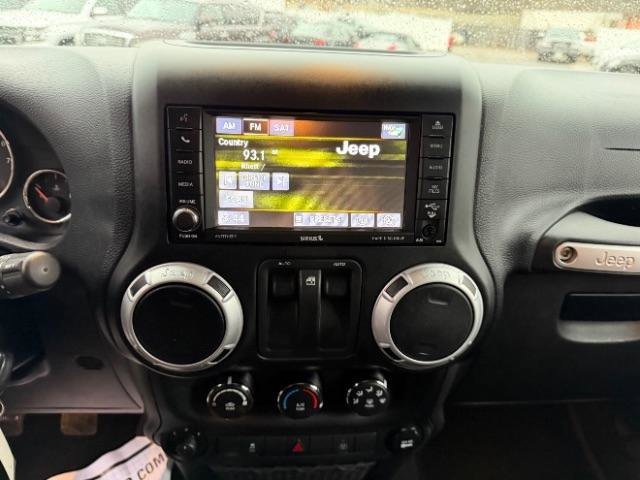 Used 2014 Jeep Wrangler Sahara w/ Mopar Chrome Edition Group image 19
