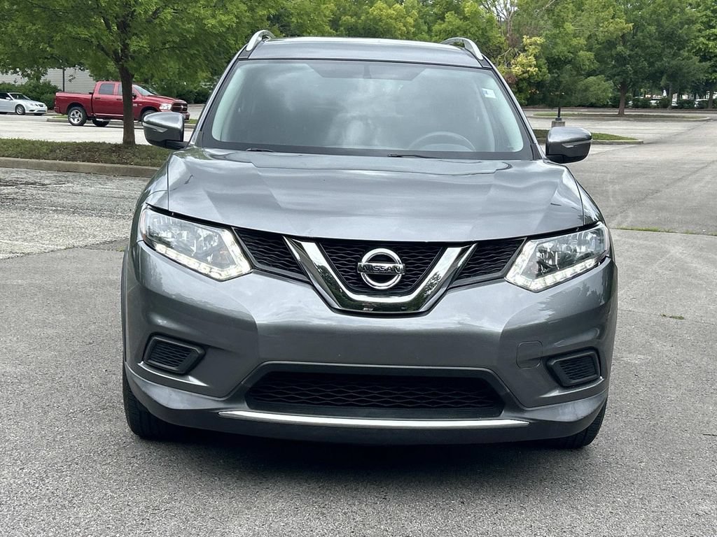 Used 2015 Nissan Rogue SV FWD image 2
