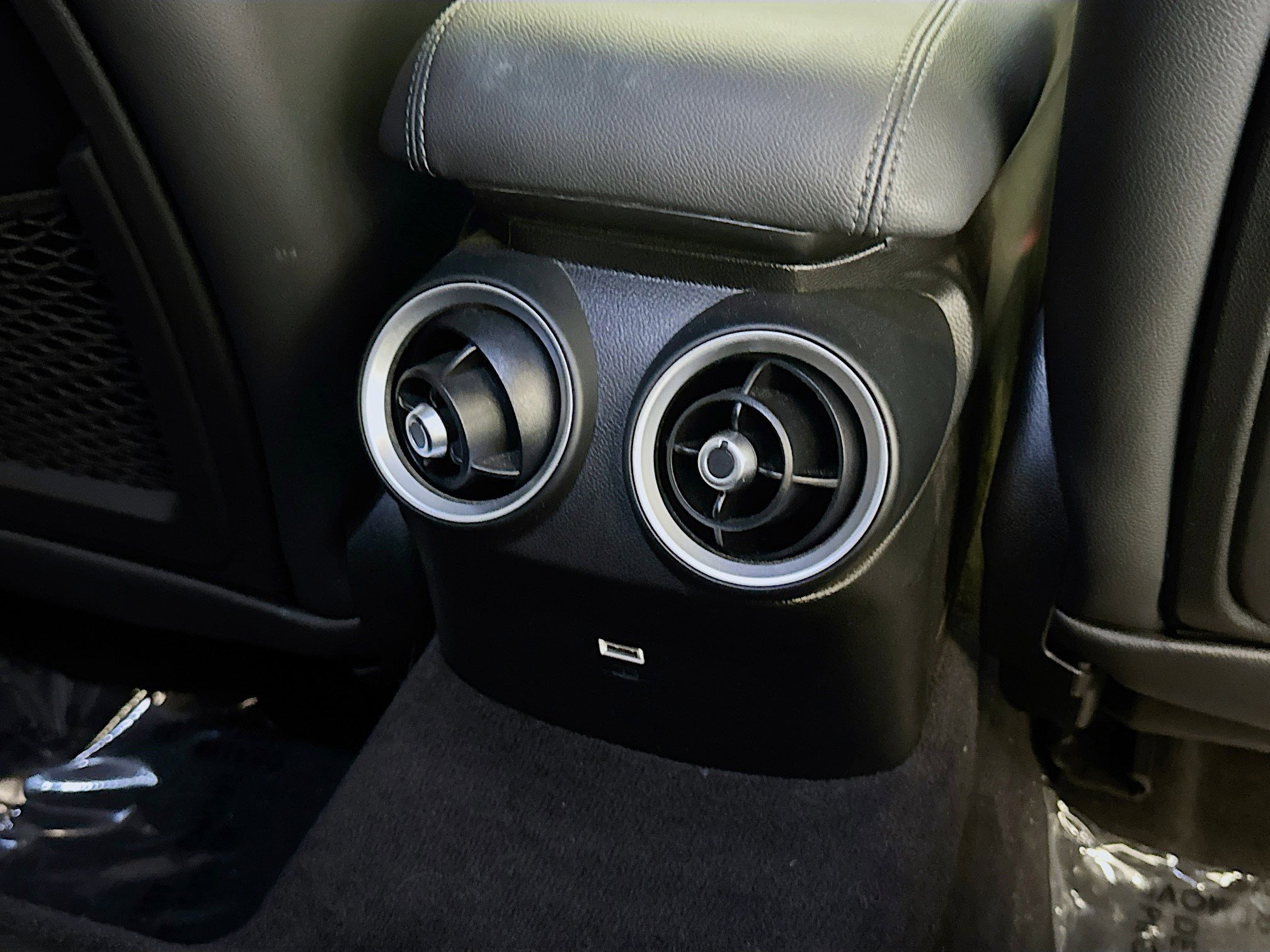Used 2018 Alfa Romeo Giulia RWD image 16