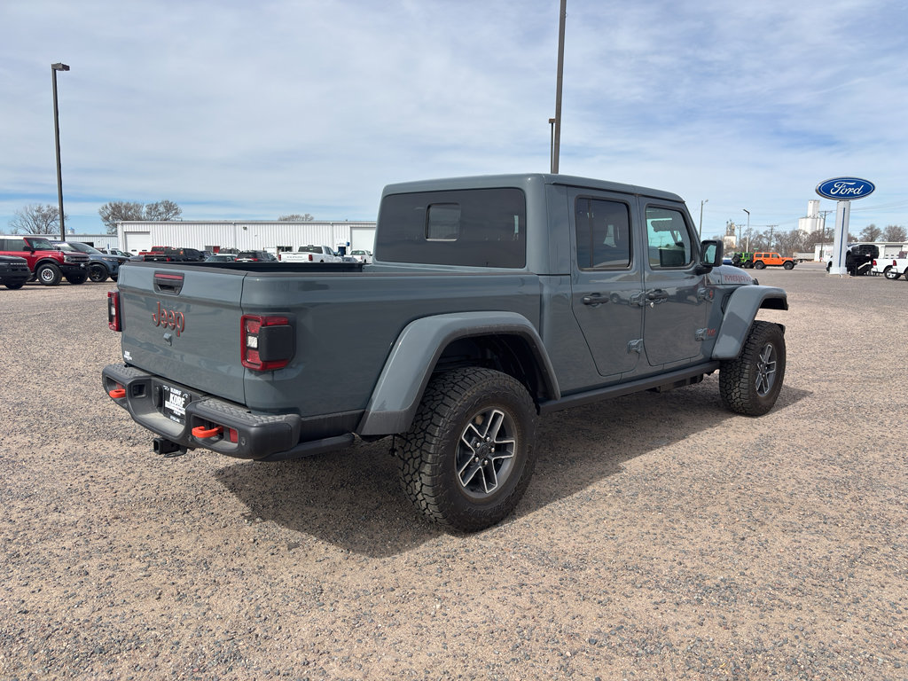 New 2026 Jeep Gladiator Mojave image 4