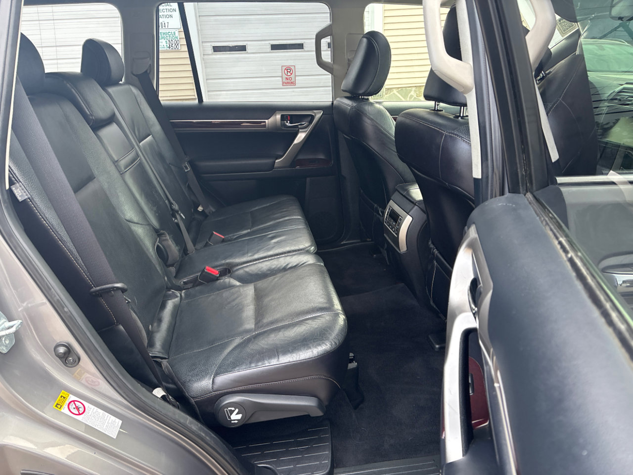 Used 2014 Lexus GX 460 image 16