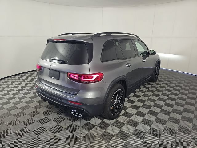 Used 2023 Mercedes-Benz GLB 250 image 4