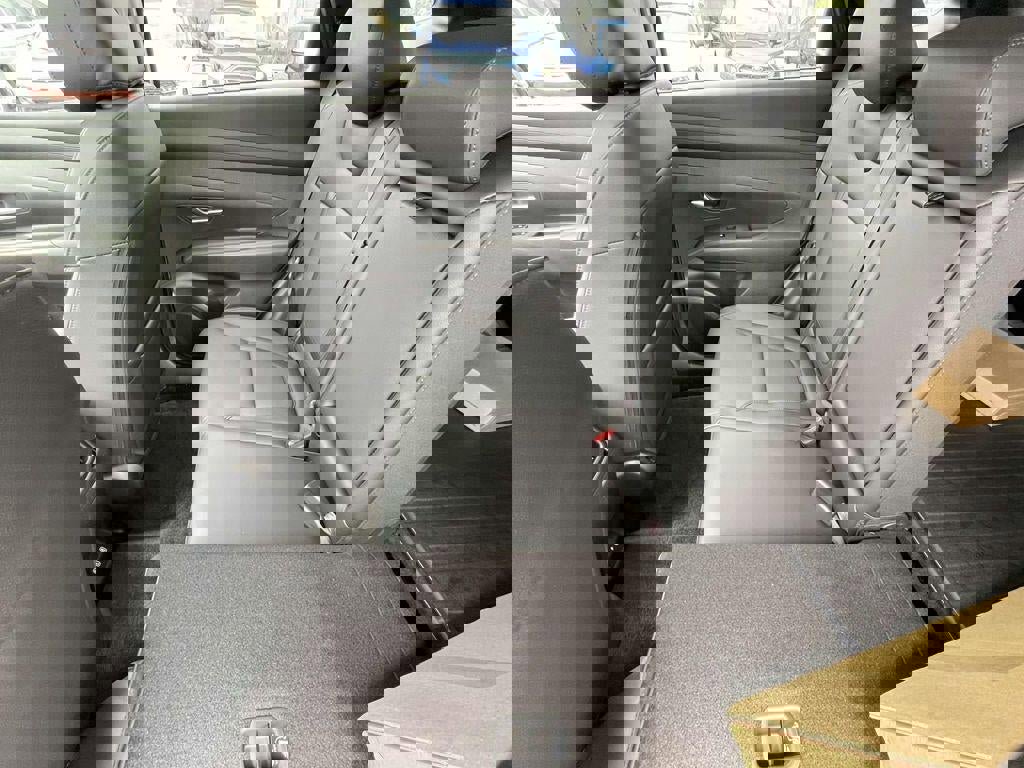 New 2026 Hyundai Tucson SEL image 27