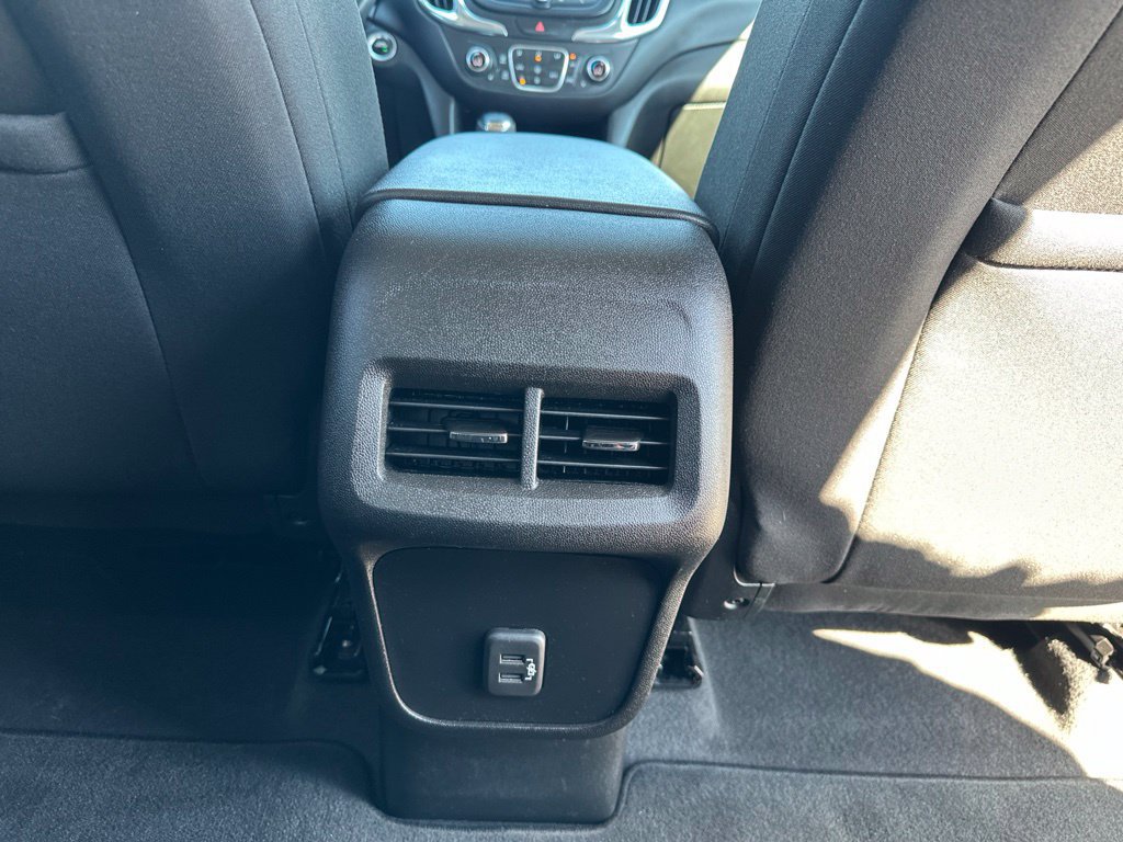 Used 2020 Chevrolet Equinox LT AWD/4WD image 25
