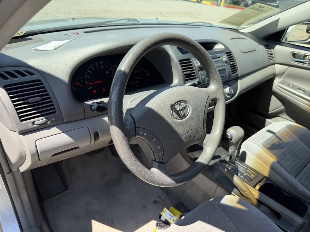 Used 2006 Toyota Camry LE FWD image 22