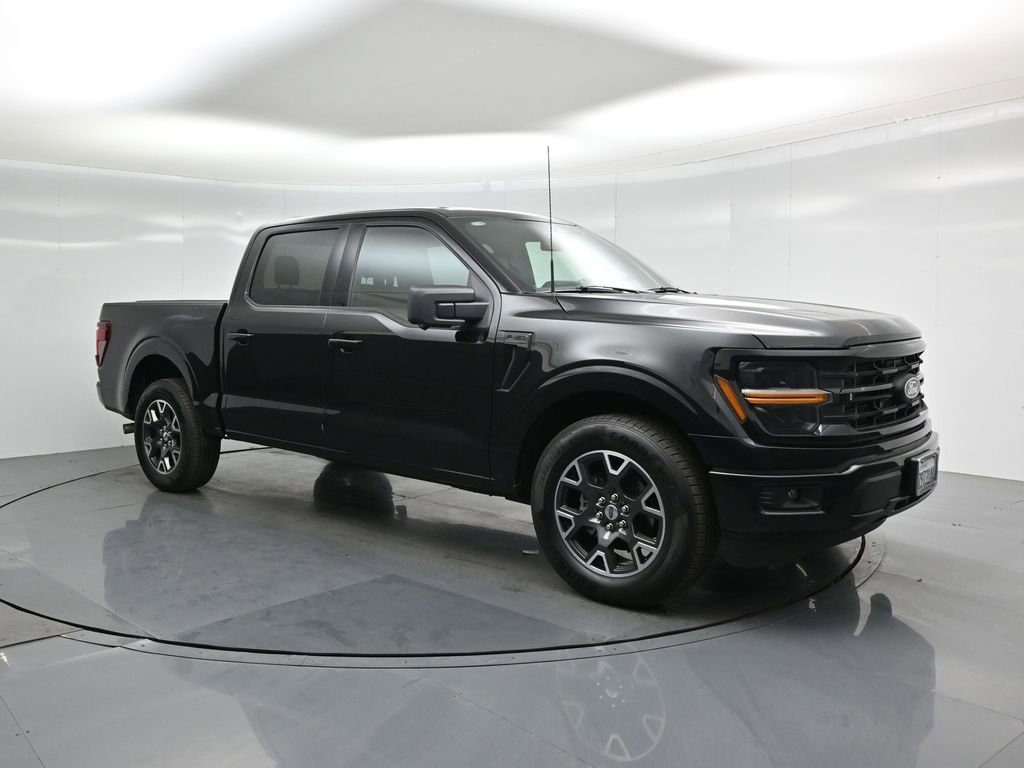 New 2024 Ford F150 XLT w/ XLT Black Appearance Package image 22